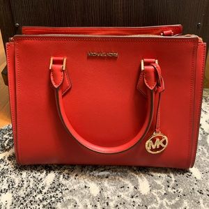 Michael Kors Hope Large Satchel flame